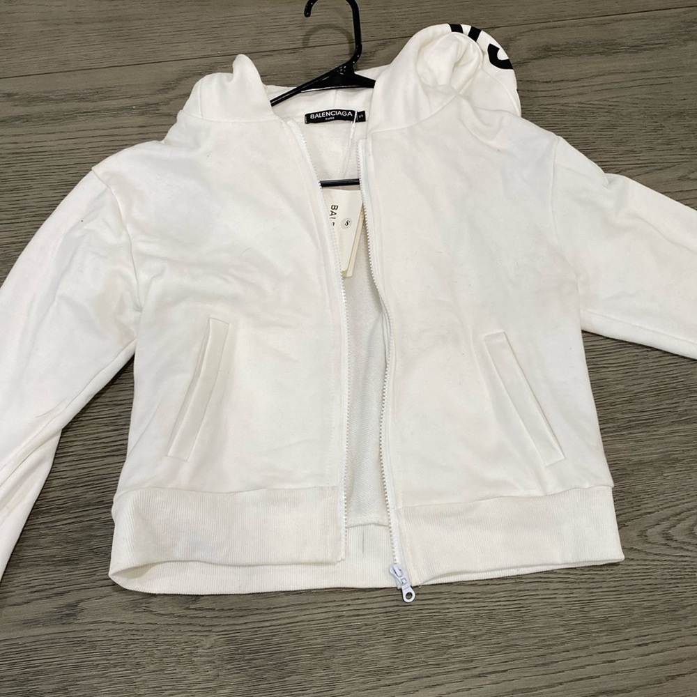 Baleciaga white zip up hoodie (small)